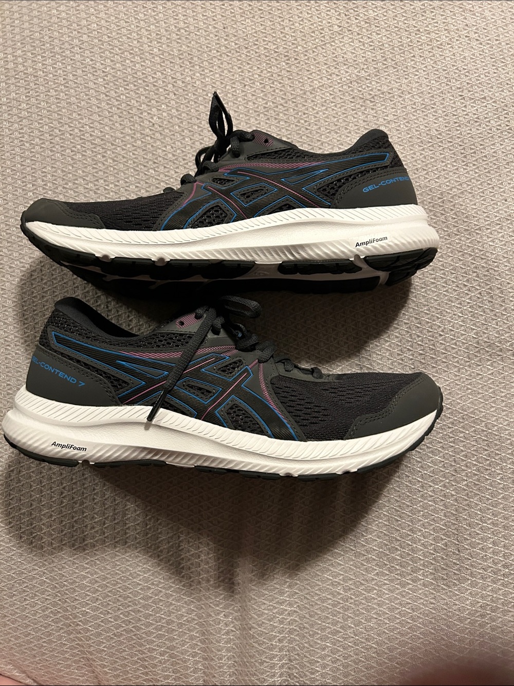 ASICS women’s Shoes Gel Contend 7 dark gray with Blue and Purple Accents